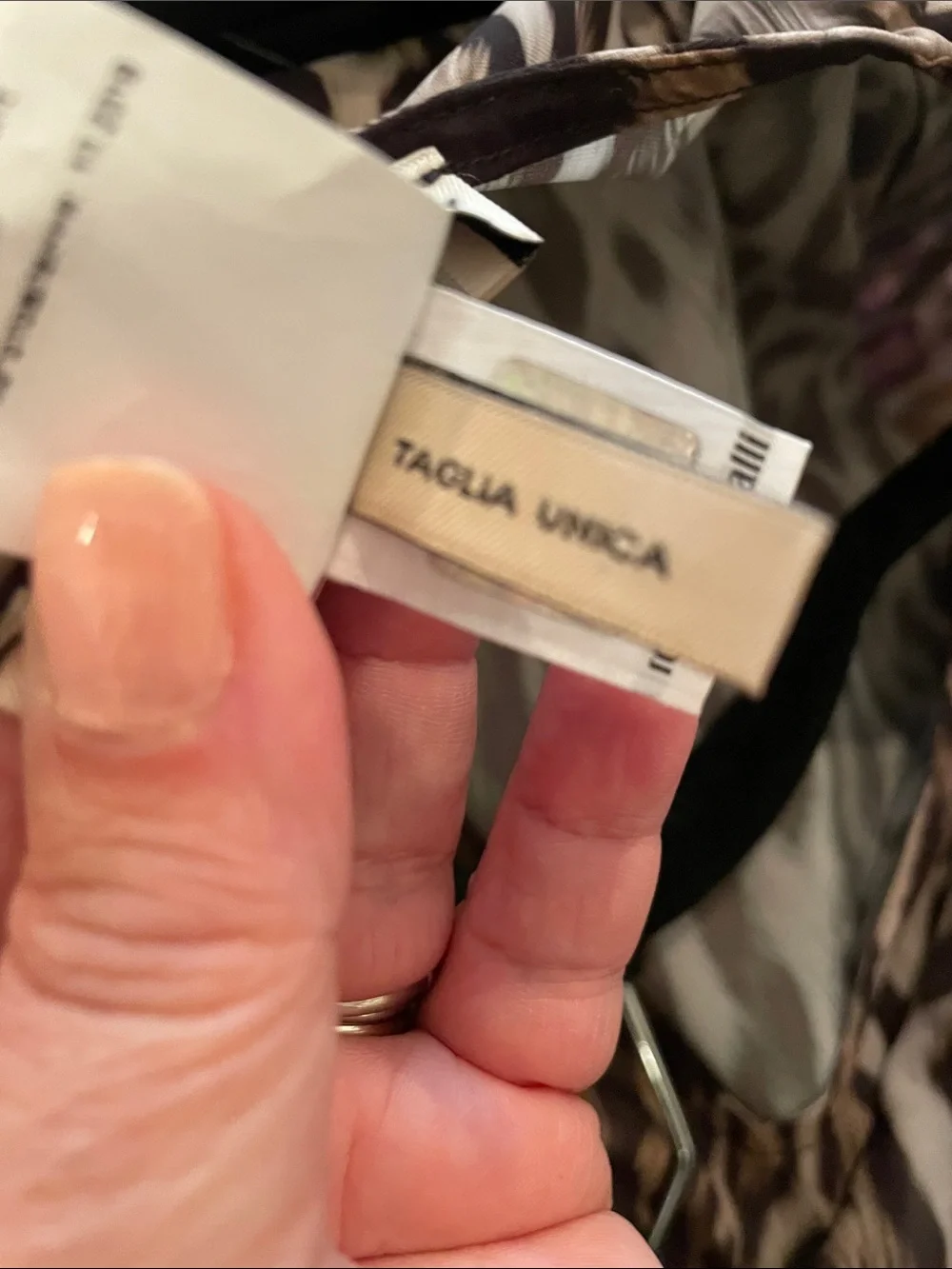 Roberto Cavalli Gold-Emblem Leopard Print in beige , Brown and Black - Picture 8 of 8